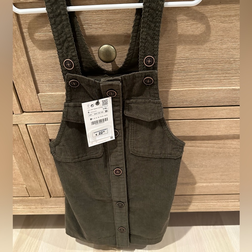 Zara Girls Jumper Size 6 NWT
